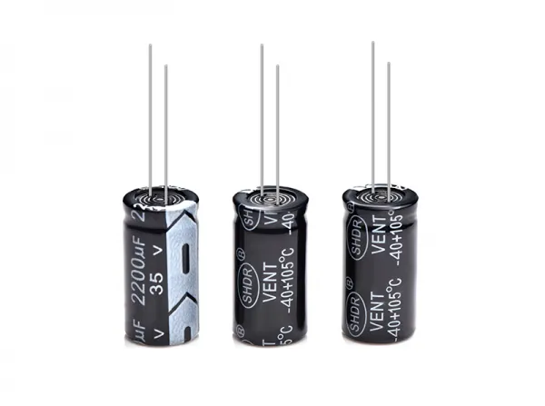 Electrolytic capacitor 2200UF35V ±20% 105° Suitable for various electrical appliances