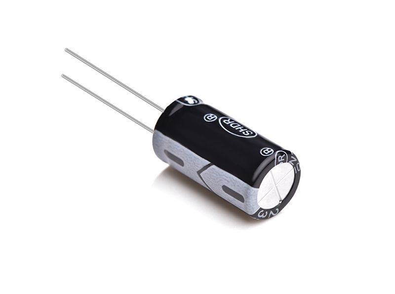 Electrolytic capacitor 2200UF35V ±20% 105° Suitable for various electrical appliances